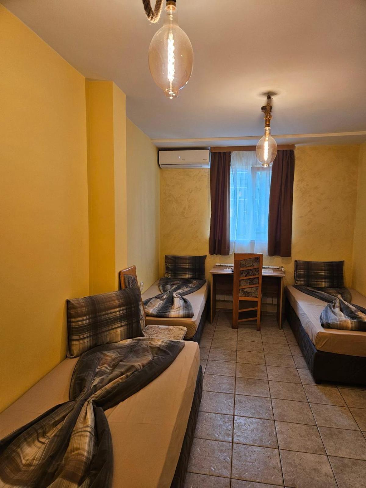 Jeweller Hotel Ruse Cameră foto