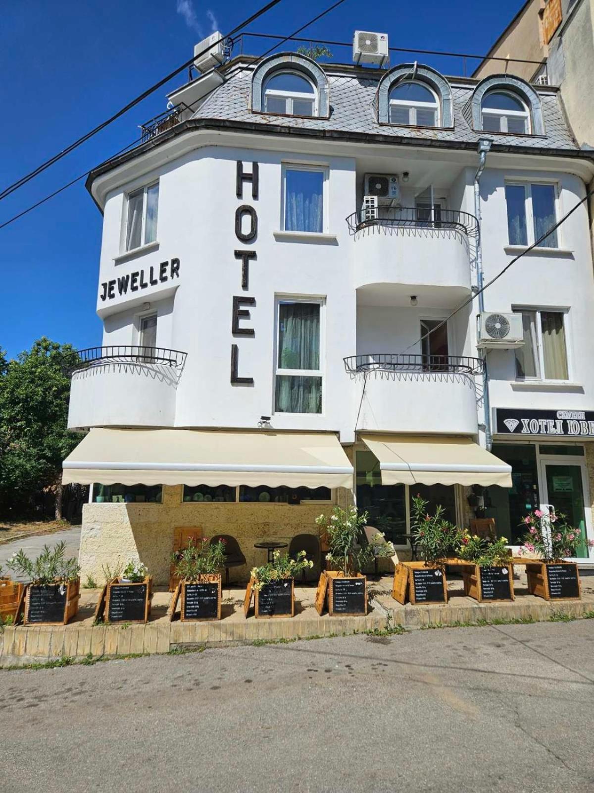 Jeweller Hotel Ruse Exterior foto